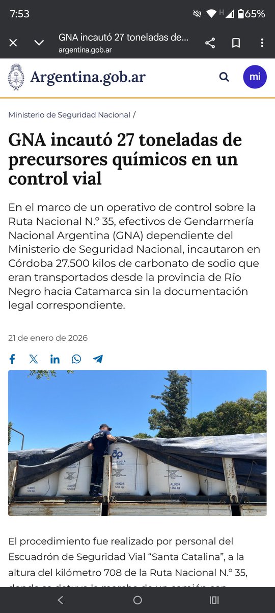 El carbonato de sodio un precursor?
Y lo muestran como si hubieran incautado falopa?
Se usa para hacer detergenes, blanqueadores, vidrios, fundir aluminio, precursor del BIcarbonato, etc.
Lo mas probable es que sea una venta en negro mas que para la falopa.
Sean serios hermano.