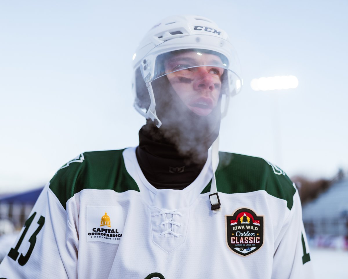 IAWild's tweet photo. It may be cold, but we are WARM. T-10 minutes until puck drop!! 🥶🔥
#WildTerritory x #IAWildOutdoorClassic x #HDM26 https://t.co/ebQo5Psmri
