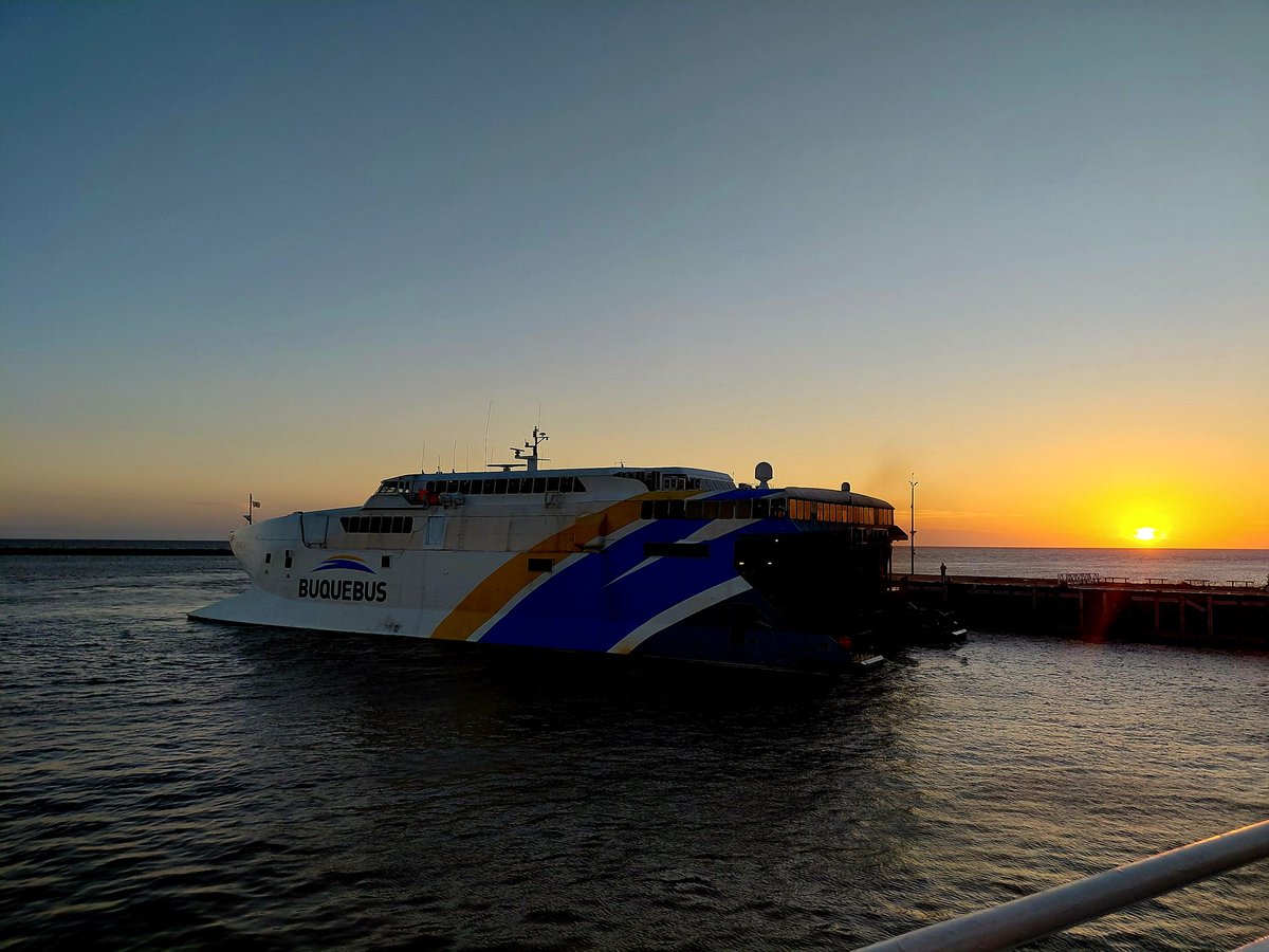 Hola <a href="/buquebus_uy/">Buquebus Uruguay</a>  te dejo lLa foto