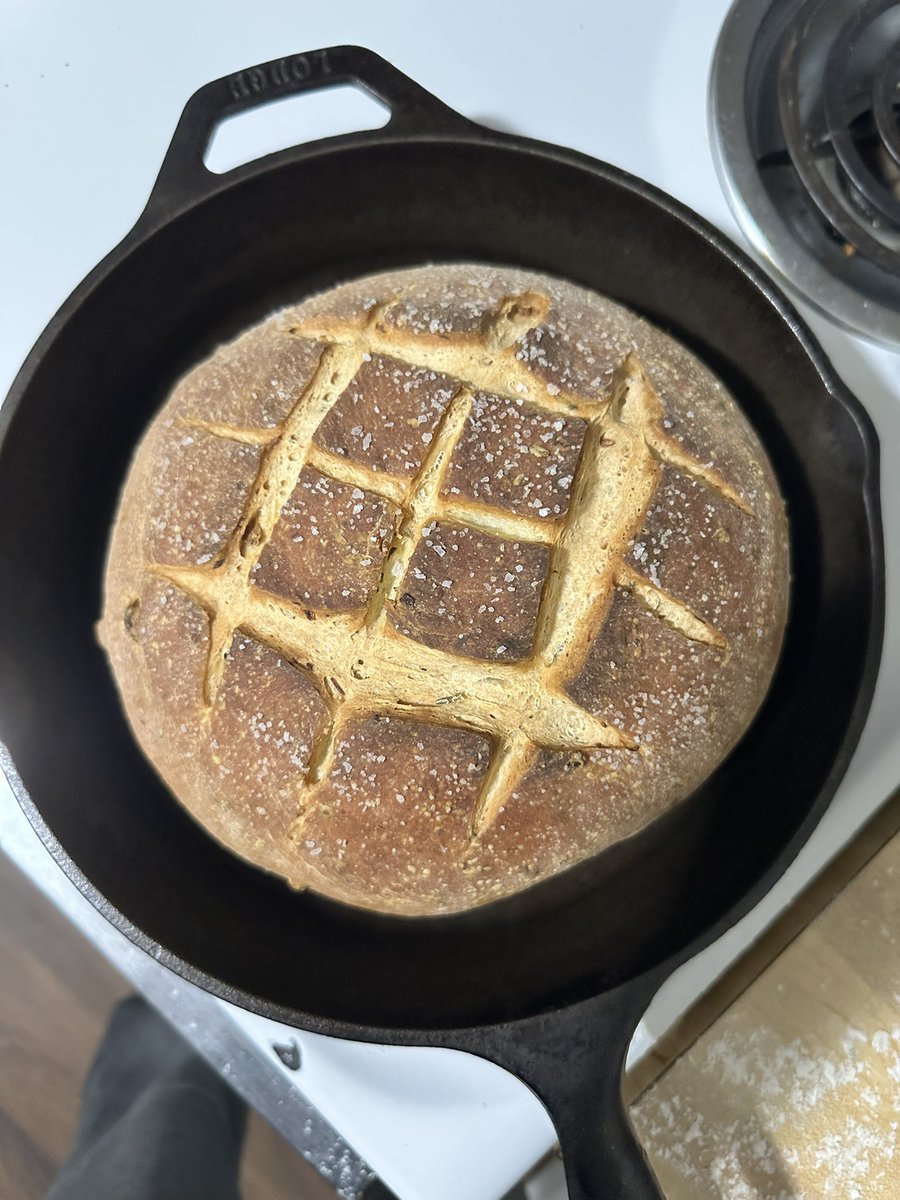 chris “hotdog” topher tweet media