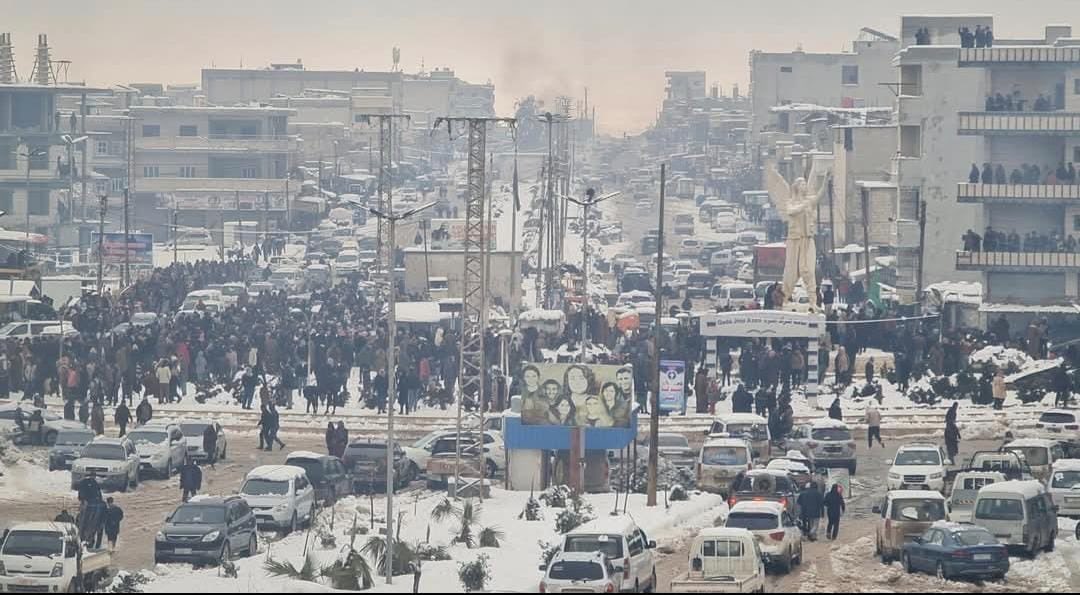 Kobane is under siege by the Syrian government. 

Civilians with no food, no water.

In the city where the US and Kurds dealt ISIS its first defeat, together.

We call on the international community to create a humanitarian corridor for Kobane, NOW.

#HumanitarianCorridor4Kobane