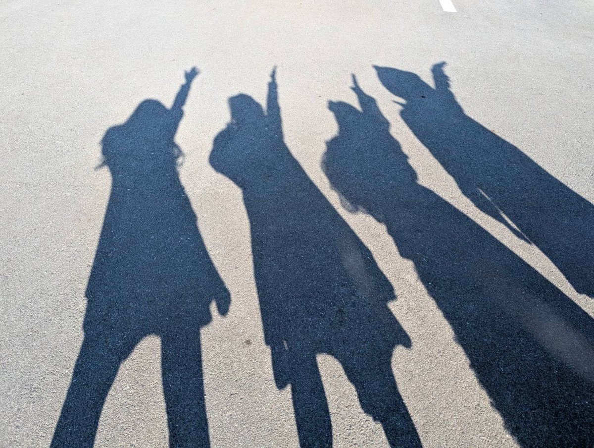 おはようございます
頭も体も動かして
今日も元気に「タテヨコミギナナメ」