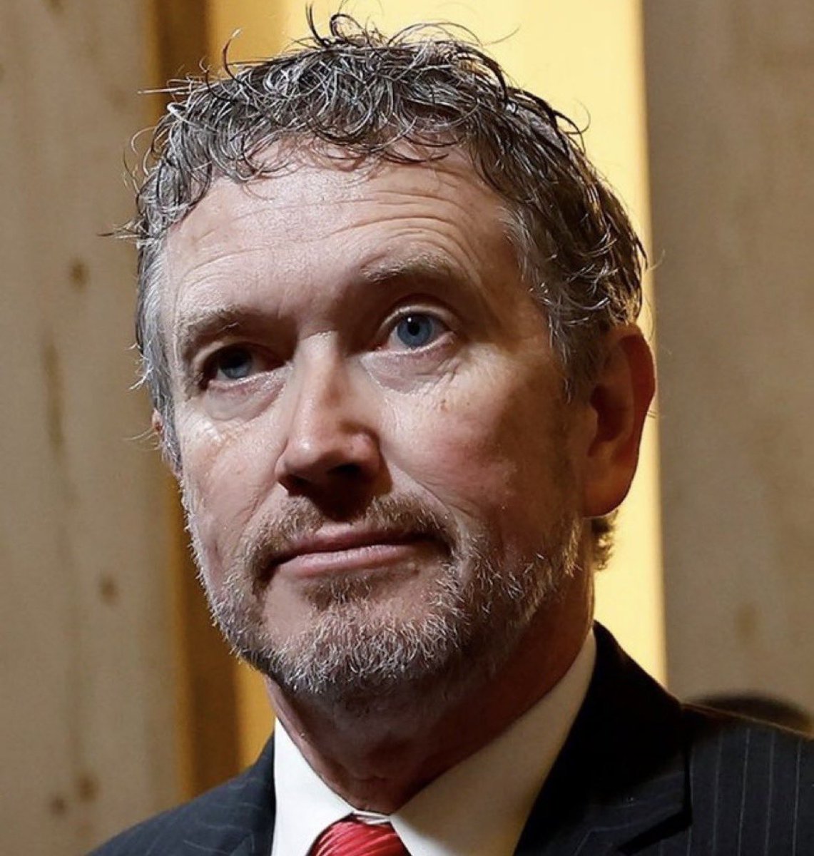 1Nicdar's tweet image. The fact that up to 90% of Thomas Massie’s supporters are all democrats who don’t even live in Kentucky is very telling. 🤨