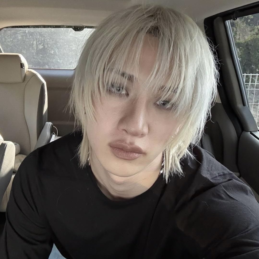 treemedley's tweet image. this must’ve been what jesus saw when he was Born