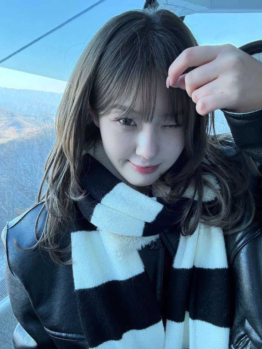 chaeromedia's tweet image. [📸] 260123 iioflhyun instagram (1)

Who wants to ride a sled with me

🎵 Hanroro - 0+0

#CHAEHYUN #김채현 #チェヒョン