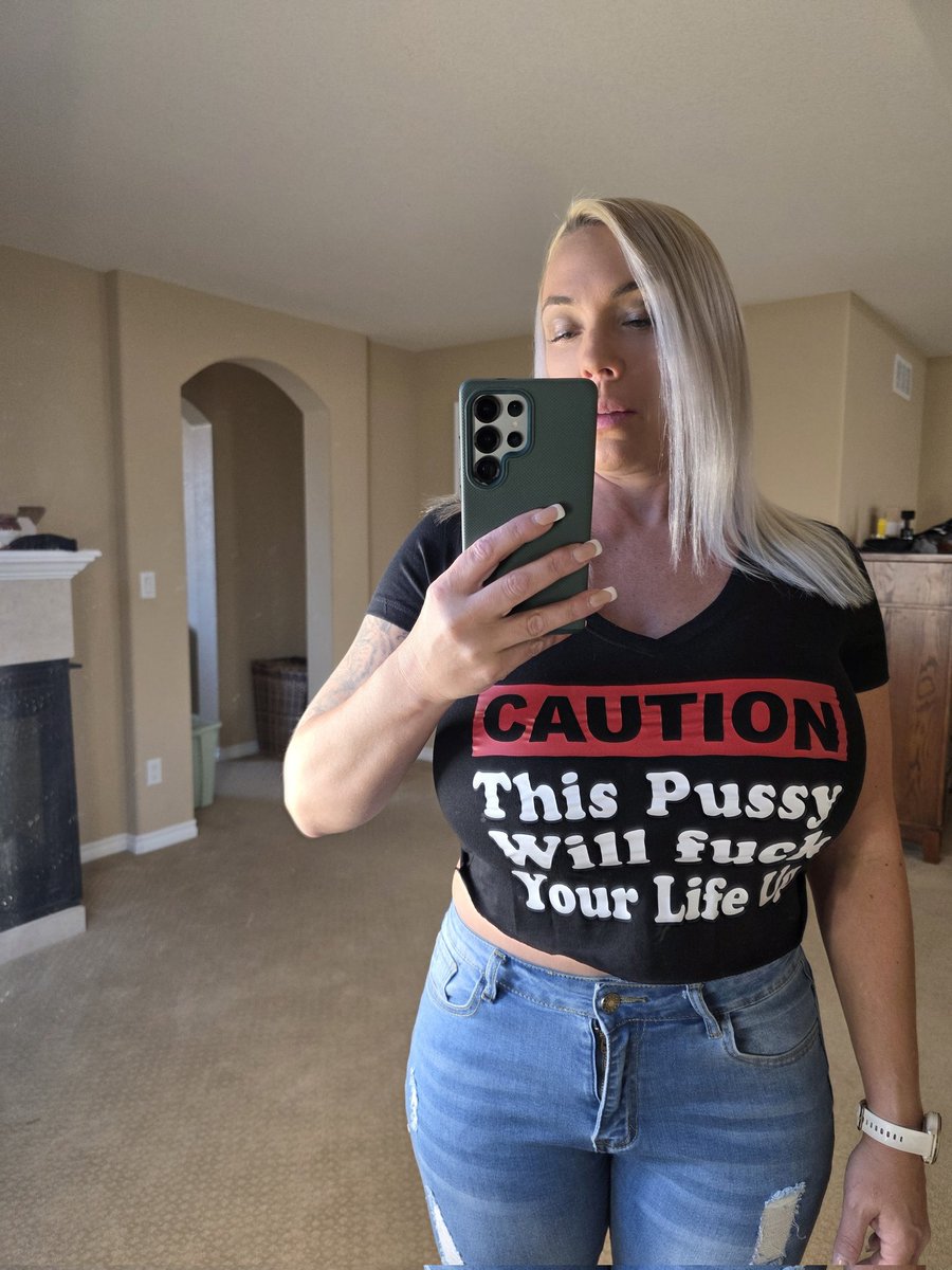 MrsPineappleGoddess tweet media