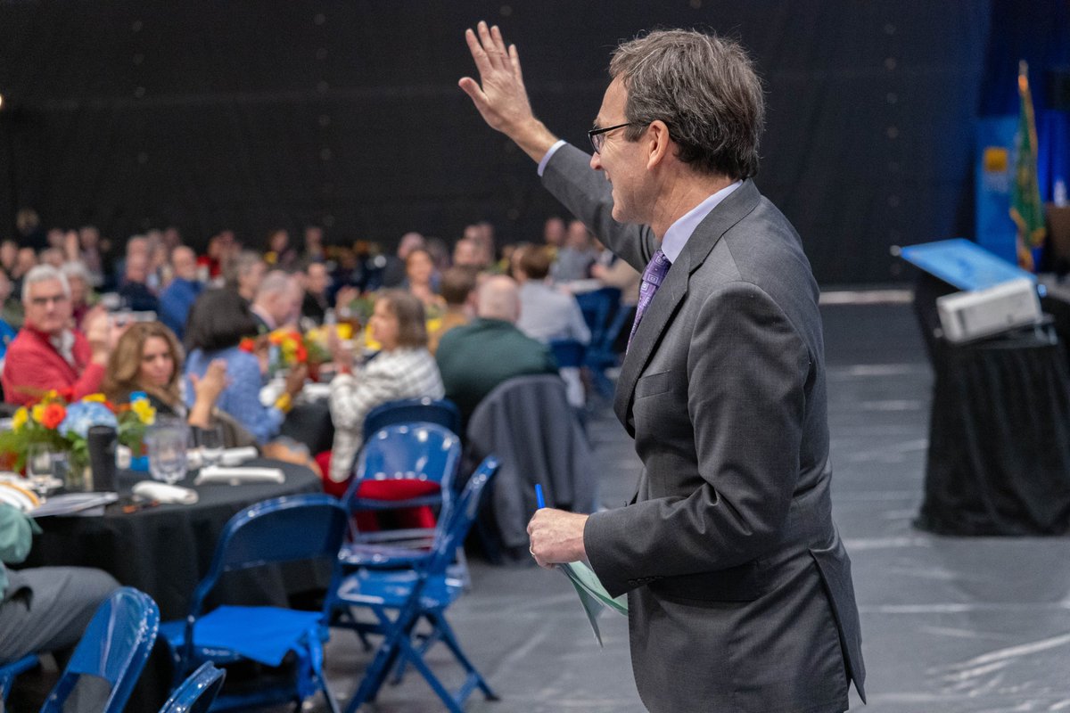 Governor Bob Ferguson tweet media