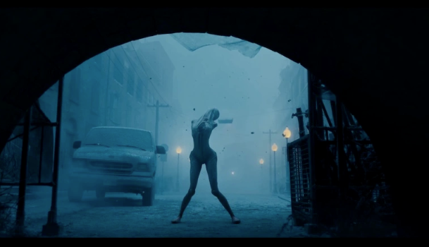 DerekBrocks's tweet photo. Some absolutely gorgeous lighting, photography, and camerawork (occasionally marred by shoddy CGI) that sadly can't make up for the vast number of narrative missteps and thematic shortcomings Christophe Gans' "Return to Silent hill" makes that end up sinking it by the end😔🤕 https://t.co/aaYg7SfvOy