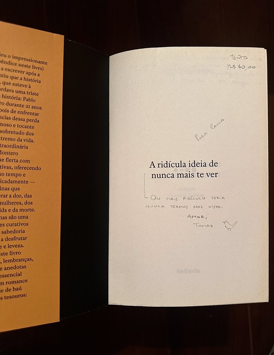 marrriacecilia's tweet photo. acho que mais intimo ainda que ler um livro grifado é ler um livro com dedicatória…comprei esse livro aqui num sebo e ele veio com essa mensagem 😭agora não paro de pensar no tomaz e na paula…. https://t.co/Ks6zXl4r81