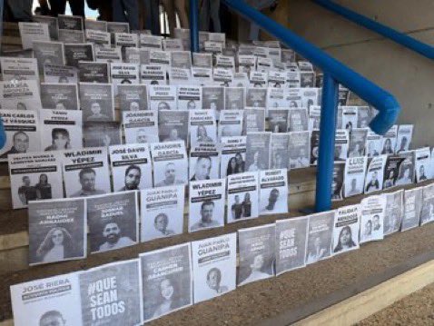 Los venezolanos nos unimos hoy con un mismo mensaje: Liberen a TODOS los presos políticos

En Apure, Barcelona, Barinas, Barquisimeto, Caracas, Merida y Maracaibo 

Cientos de estudiantes venezolanos, trabajadores y miembros de la sociedad civil han desafiado el miedo hoy y se