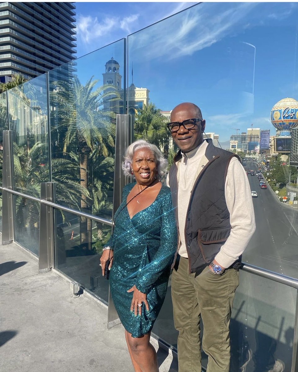 badgirlriri504's tweet image. 45 Years of Marriage on #ValentinesDay and our love keeps getting sweeter and sweeter as the days goes by❤️‍🔥 @JennaSheinelle @TODAYshow