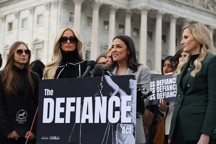 RepAOC's tweet image. Yesterday, a bipartisan coalition of legislators &amp;amp; survivors, including Paris Hilton, joined us to advocate for the DEFIANCE Act.

Our bill will put power in the hands of victims of nonconsensual deepfake AI porn by giving them the right to sue their abusers. (1/2)