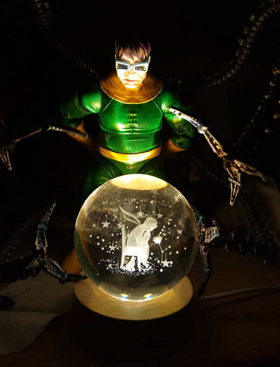 FabulousFrog616's tweet image. El poder de una rosa en la palma de mi mano 

The Power of one rose, in the palm of my hand

#doctoroctopus #docock #Marvel #MARVELLEGENDS #toyphotography #toycollector #hasbro #lepetiteprince #AvengersDoomsday #SpiderManBrandNewDay #spiderman #SamRaimi #alfredmolina