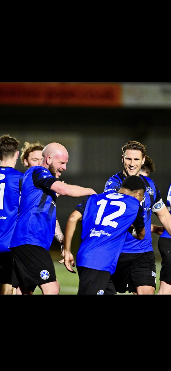 Friday night  under the lights, 40 years of age,wins, players in pockets #lovethegame <a href="/clanfieldfc/">Clanfield FC</a>