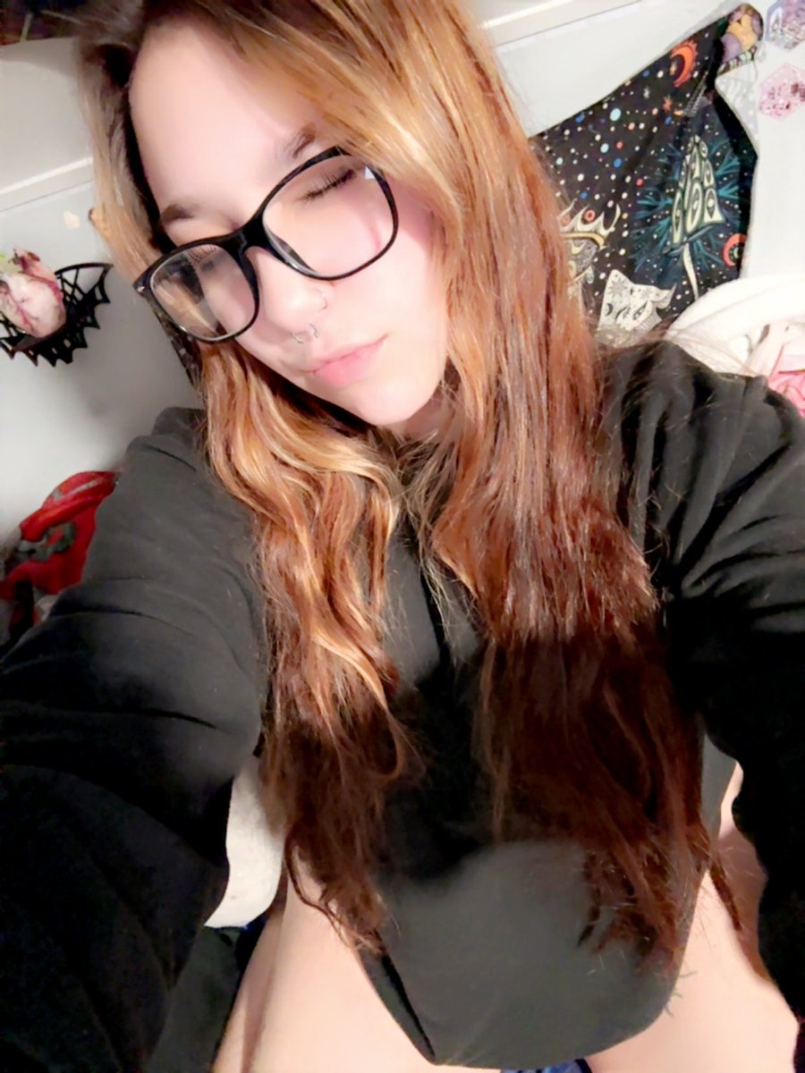 send4rylee's tweet image. send 1k it won’t hurt

findom femdom drain