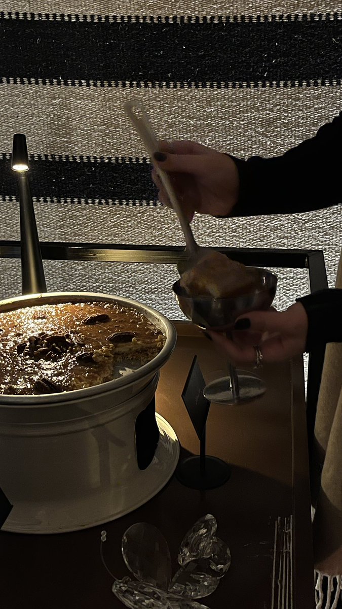 Alwwe_'s tweet image. 