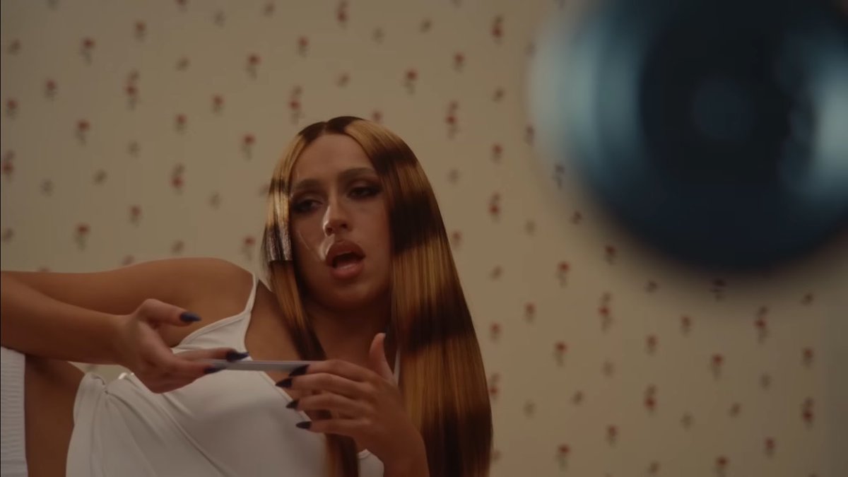 PopBase's tweet image. One year ago today, Tate McRae released ‘Sports Car.’