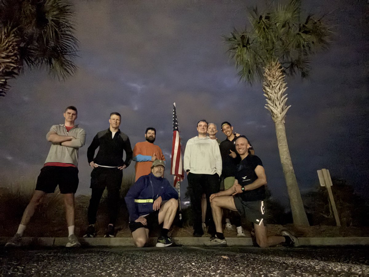 Cad_lib's tweet image. 8 PAX in the mild gloom Friday AM at RedRightReturn, hitting the Seabrook Island/ Kiawah Island parkways. They say Winter Is Coming ⁦@F3Nation⁩ ⁦@F3Charleston⁩
