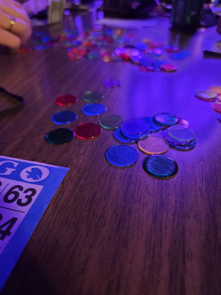 Quephry's tweet image. Playing drag bingo..... TAI coded