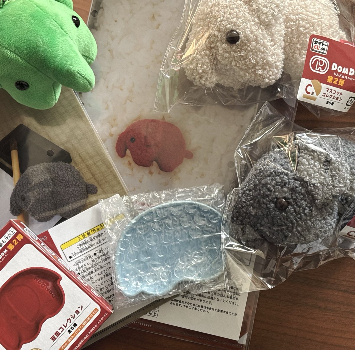 3点 タイトーくじ ドムドムバーガー C賞 マスコットおかゆ ふじさん