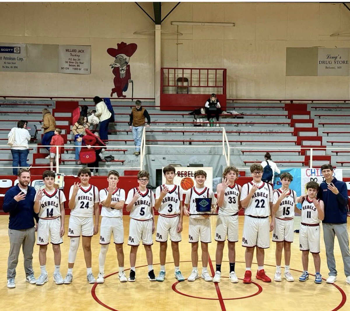 BriarfieldHoops's tweet photo. 4-Peat for the JV boys in the district tournament! https://t.co/XigLMj45h3