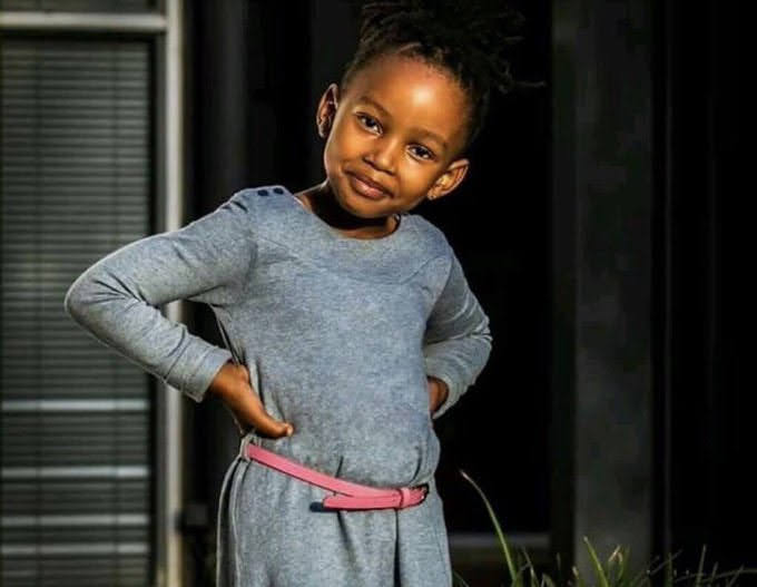 KyarisiimaDiana's tweet image. So your man post different women everyday  and it's okay too you 🤔🤔🤔