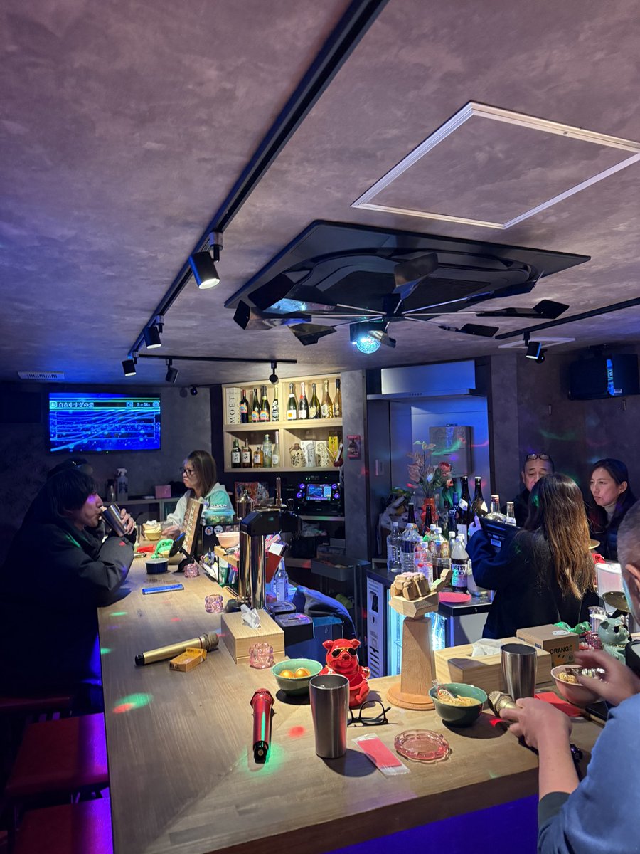 2軒目
西成ユニバース