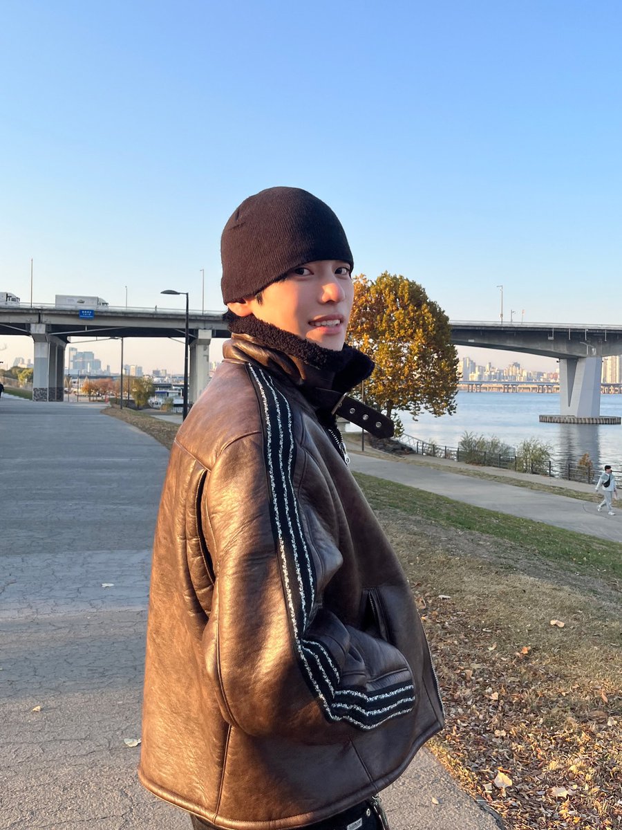 H0TMES2's tweet image. 얼굴 넘넘넘 좋음…🫶🏻🫶🏻🫶🏻🫶🏻

#튜넥스 #TUNEXX #박동규 #PARKDONGGYU