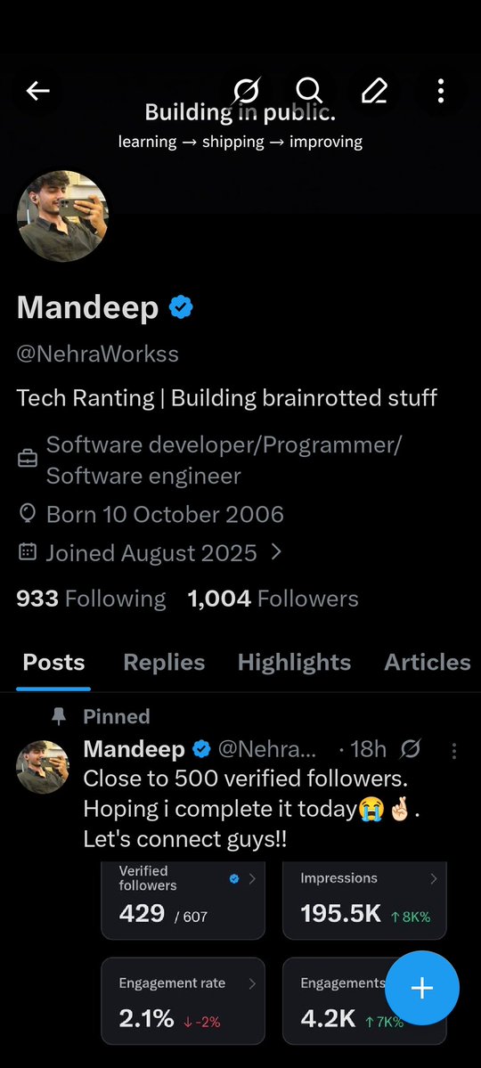 NehraWorkss's tweet image. Damn I asked for 500 followers but got 1000 😭.
Love you guys❤️