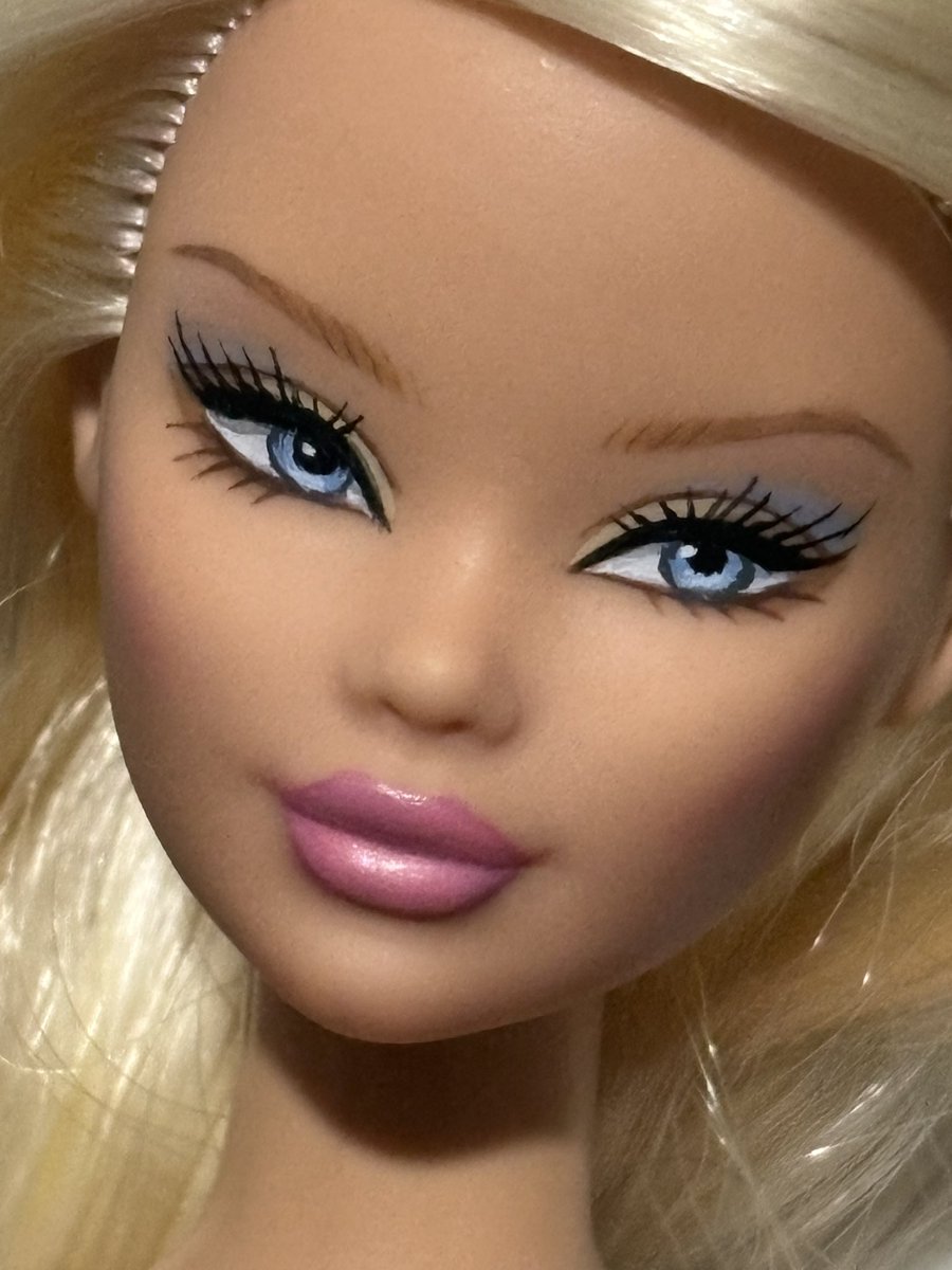 azndoll ꕤ.+* tweet media