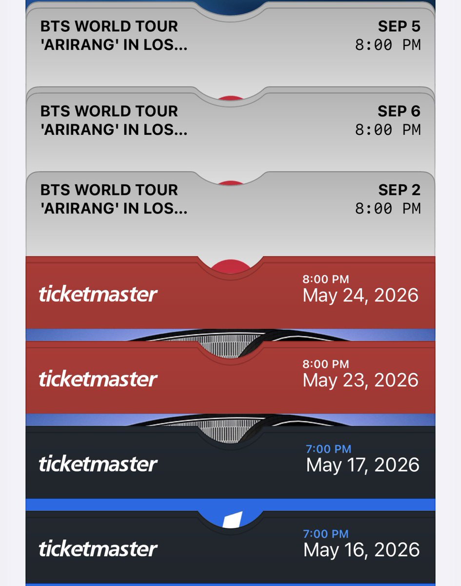 niks⁷ saw bts at Stanford & Vegas* ੈ✩‧₊ tweet media