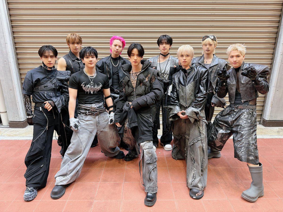 2026.01.24
📸 𝐉𝐎𝟏 𝟏𝟎𝐓𝐇 𝐒𝐈𝐍𝐆𝐋𝐄 "𝐇𝐚𝐧𝐝𝐳 𝐈𝐧 𝐌𝐲 𝐏𝐨𝐜𝐤𝐞𝐭"

オフライン特典会
関西会場🧤✨

ご参加いただいたJAMの皆様
ありがとうございました！

#JO1 #HandzInMyPocket