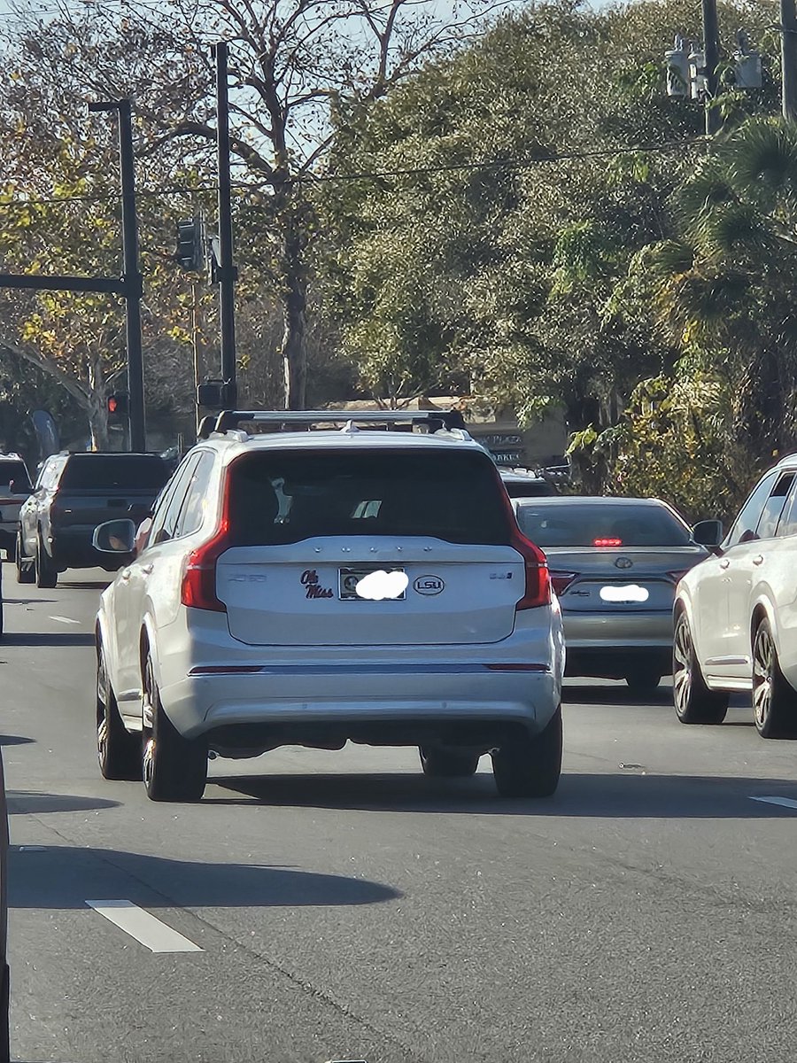 𝓡𝓲𝓿𝓿𝔂 tweet media