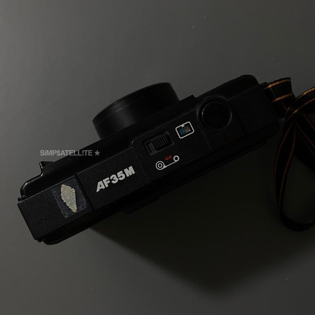 simpsatellite's tweet image. wts lfb ph ⦙ point &amp;amp; shoot cam onhand

CANON AF35M FILM CAMERA
₱4,5OO ( ₱4,7OO 1 month dop )
payo not prio ; ₱1,OOO nrdp

sample shots &amp;amp; vid condi : drive.google.com/drive/folders/…

dm to claim !
read simpsatellite.carrd.co