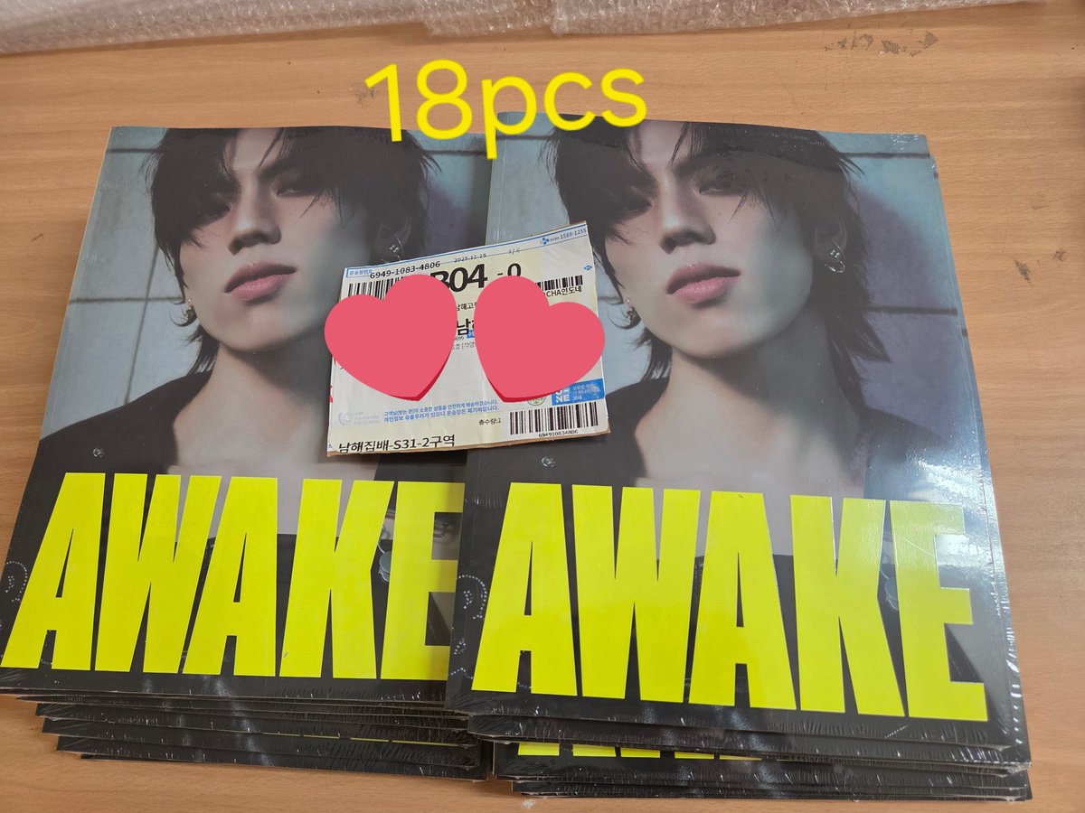 Andhiika5761's tweet image. Help RT Pleasee

Aku mau jual album sealed Dongwoo Infinite album Awake. Aku jual rugi buat bantu bantu nutupin tax yang harus nombok 1.9 juta karena kena Redline Becuk 😭😭😭😭

Aku jual di 150k aja, Sudah bersih INA (Harga aslinya 255k) Avail 8 pcs

인피니트 WTS WTB