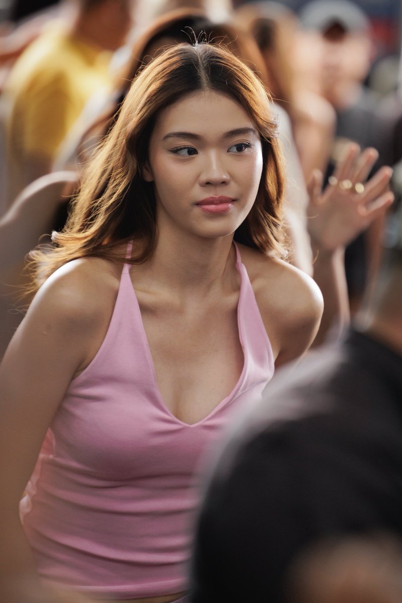HoshiNoFilm's tweet photo. Dito na silaaaa~ grabeeee stakuuuu 🥹

BINI BEAUTY WITH PUREGOLD
#BINI_STACEY
#PuregoldXBINICosmetics 
#BeEveryBINI #BINI @BINI_ph https://t.co/ORQNJB8eHN
