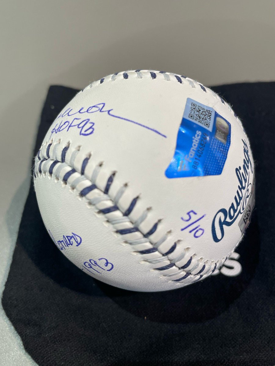 お客様の店内開封にて ⚾ 2025 FANATICS UNDER WRAPS MLB BASEBALL