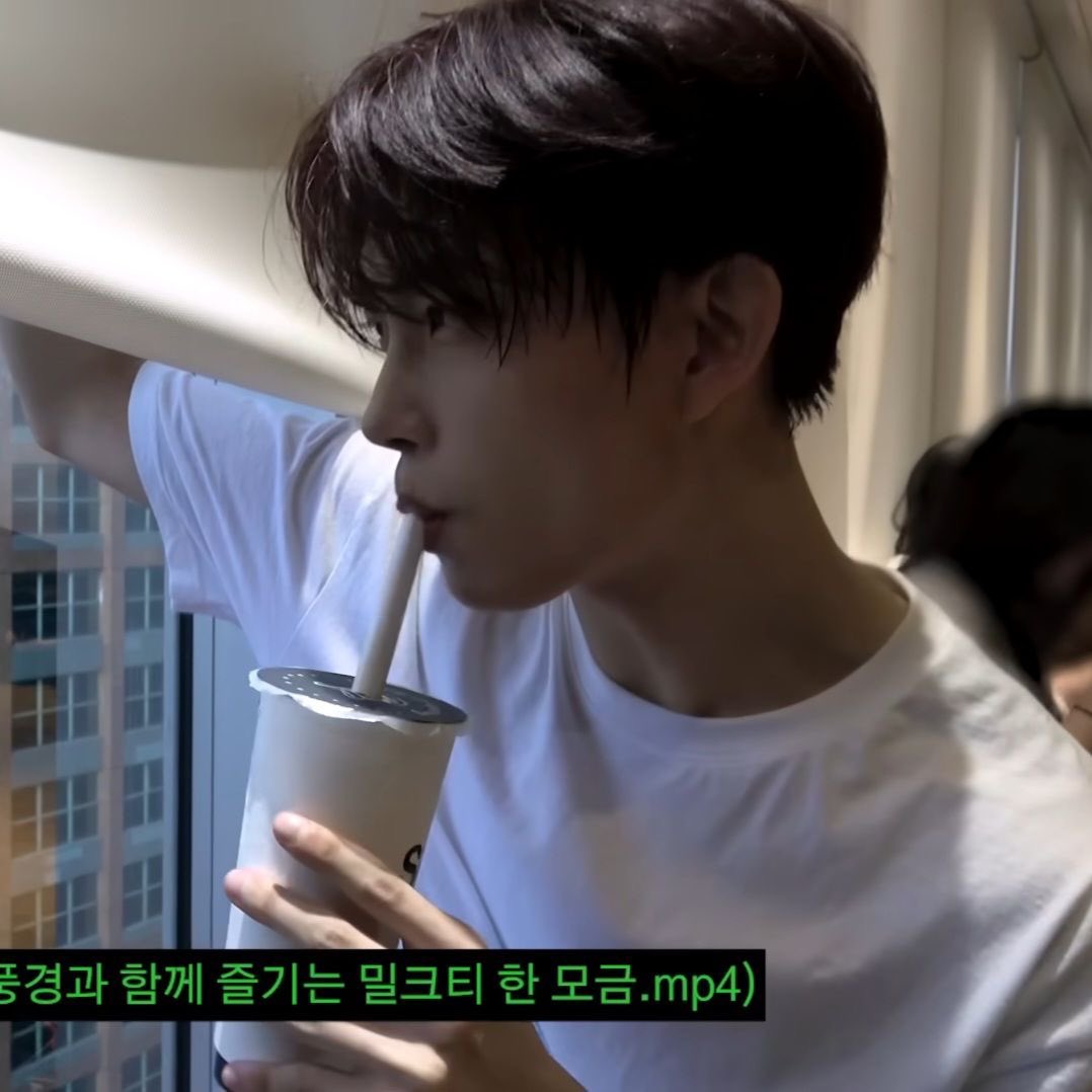 geonwith's tweet image. 연습하고 땀 흘리는 건우……..