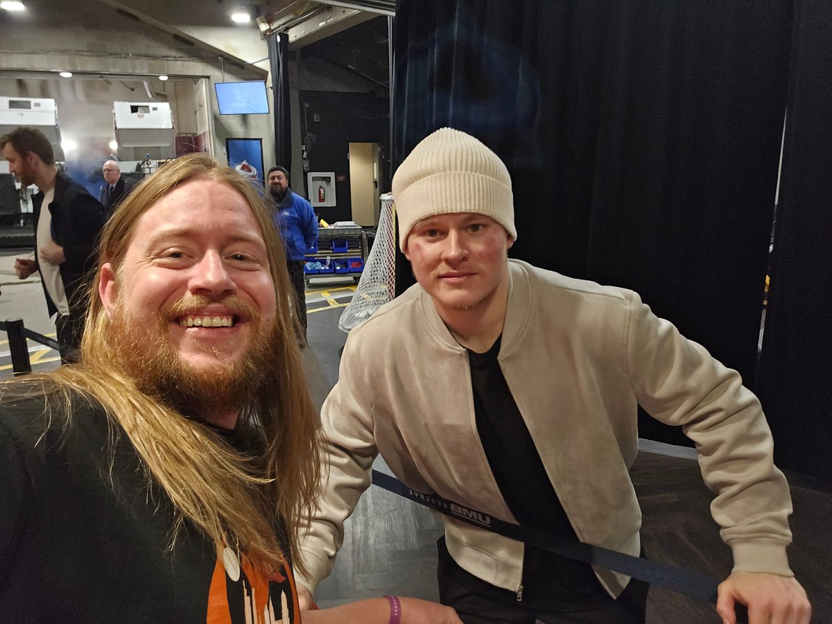 Zackzerz's tweet image. Michkov = man of the people. I 1000% love this kid.