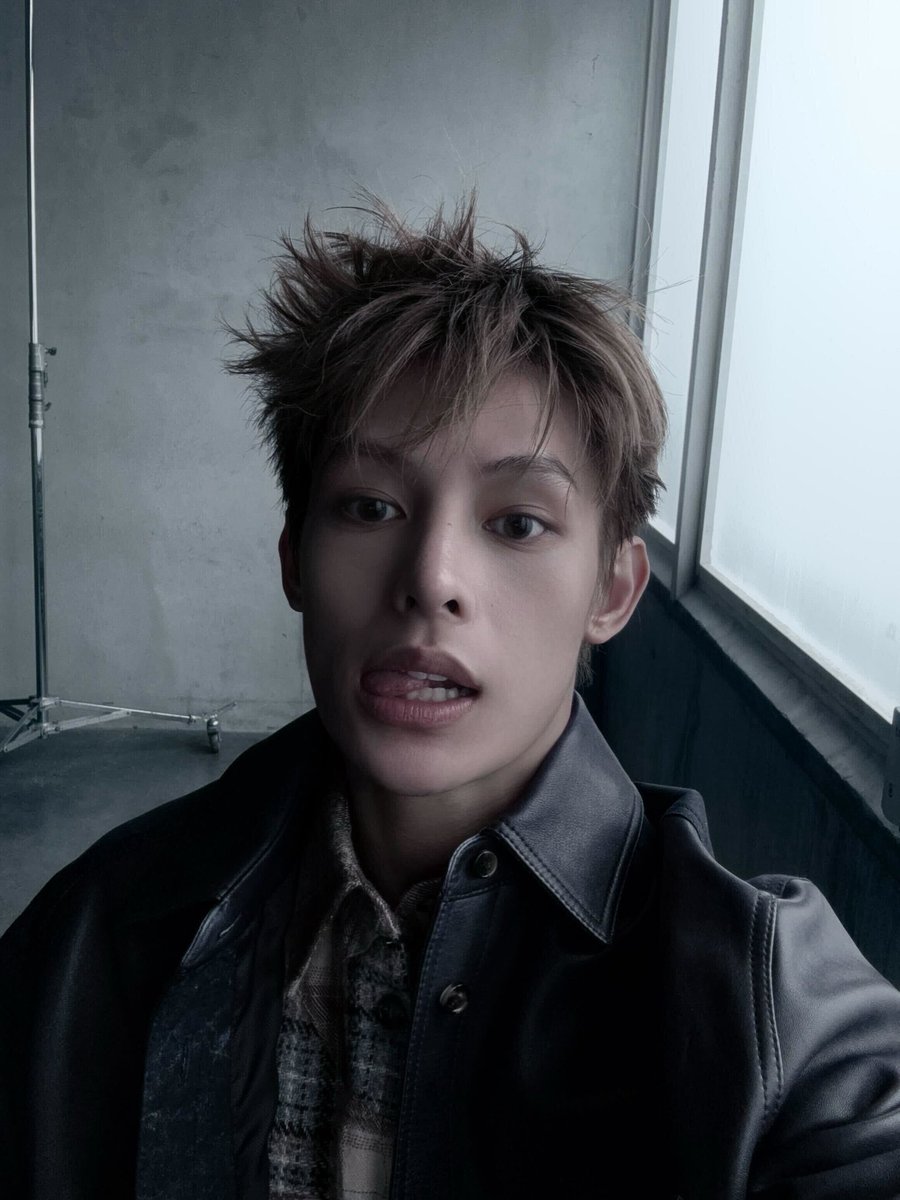 cortis_crave's tweet image. [260124] #JAMES Weverse Post! 🌟

SPUR 👨‍🎤

#CORTIS #코르티스