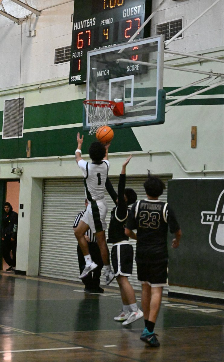 Huntermom51 tweet media