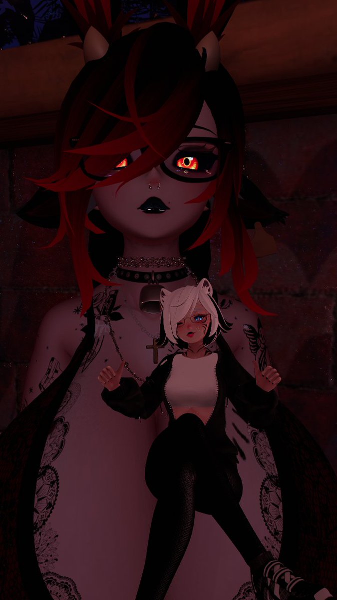 a cute little photo with <a href="/MInkkubus/">MrOtakuInkkubus</a>  <a href="/VRChat/">VRChat</a>