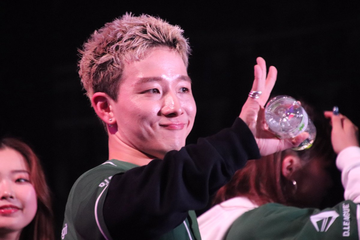 Dリーグ 25-26シーズン ROUND4 BLOCK VIBE ⁡ CyberAgent Legit / 田中