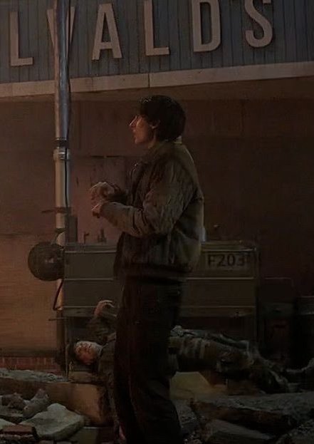 bedrot_barbie's tweet image. This gay ass pose, lock tf in Michael