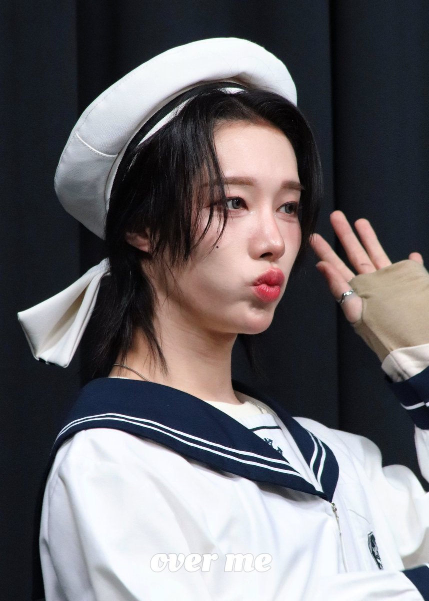 overme1228's tweet photo. 251214 스타라이크뮤직 팬싸 

#XLOV #엑스러브 #RUI #루이 #천관루이 #陳冠叡 https://t.co/RUj6cyG5i4