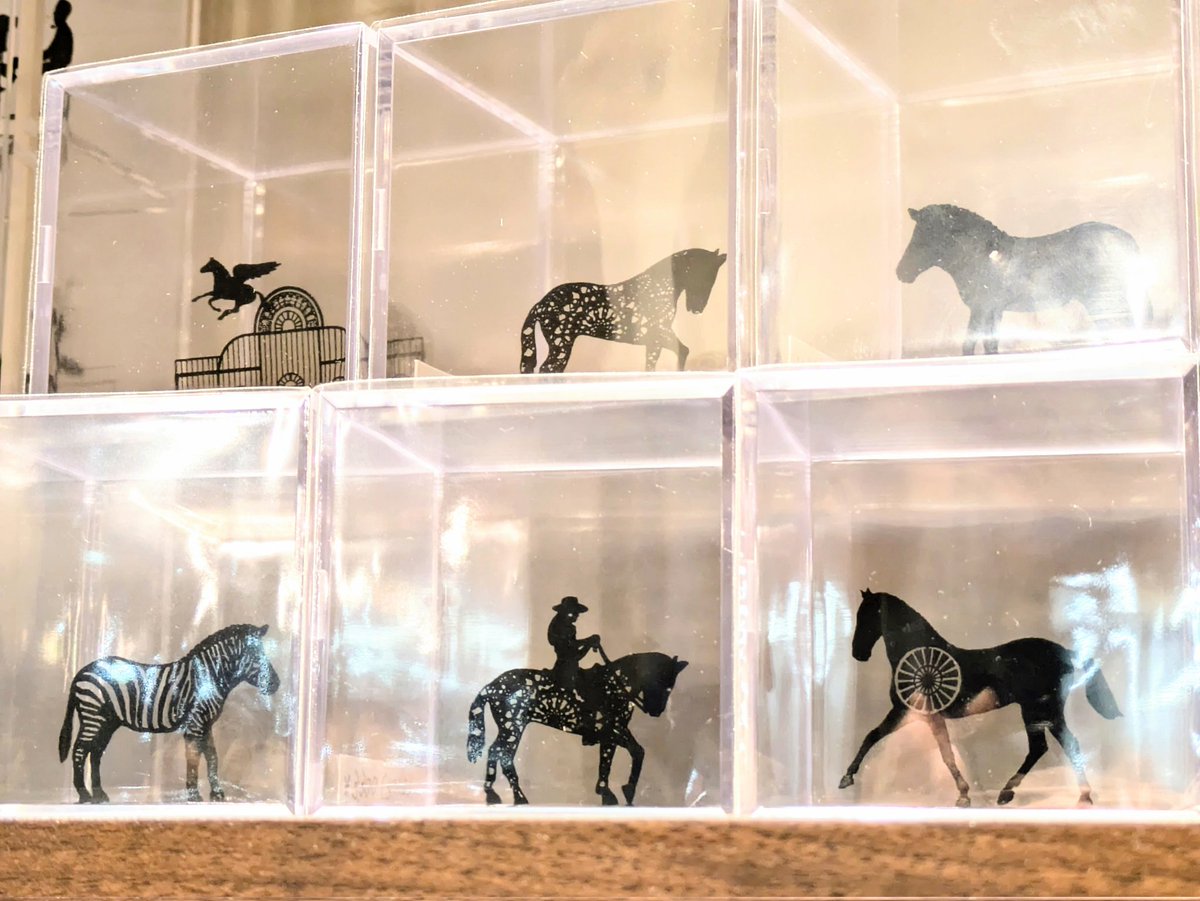 金属板のオブジェシリーズ 【シルエット工場】 馬をモチーフにした作品
