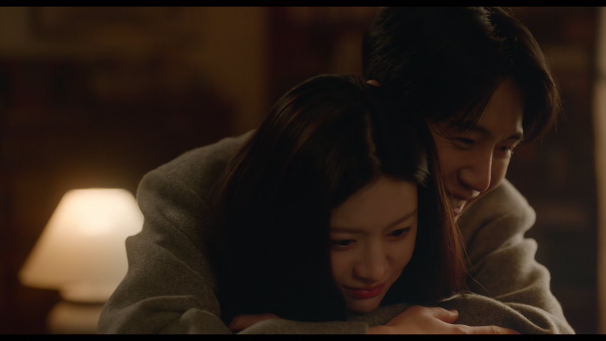 wensyifan's tweet image. "i missed you. and i was worried about you."
"i really missed you too."