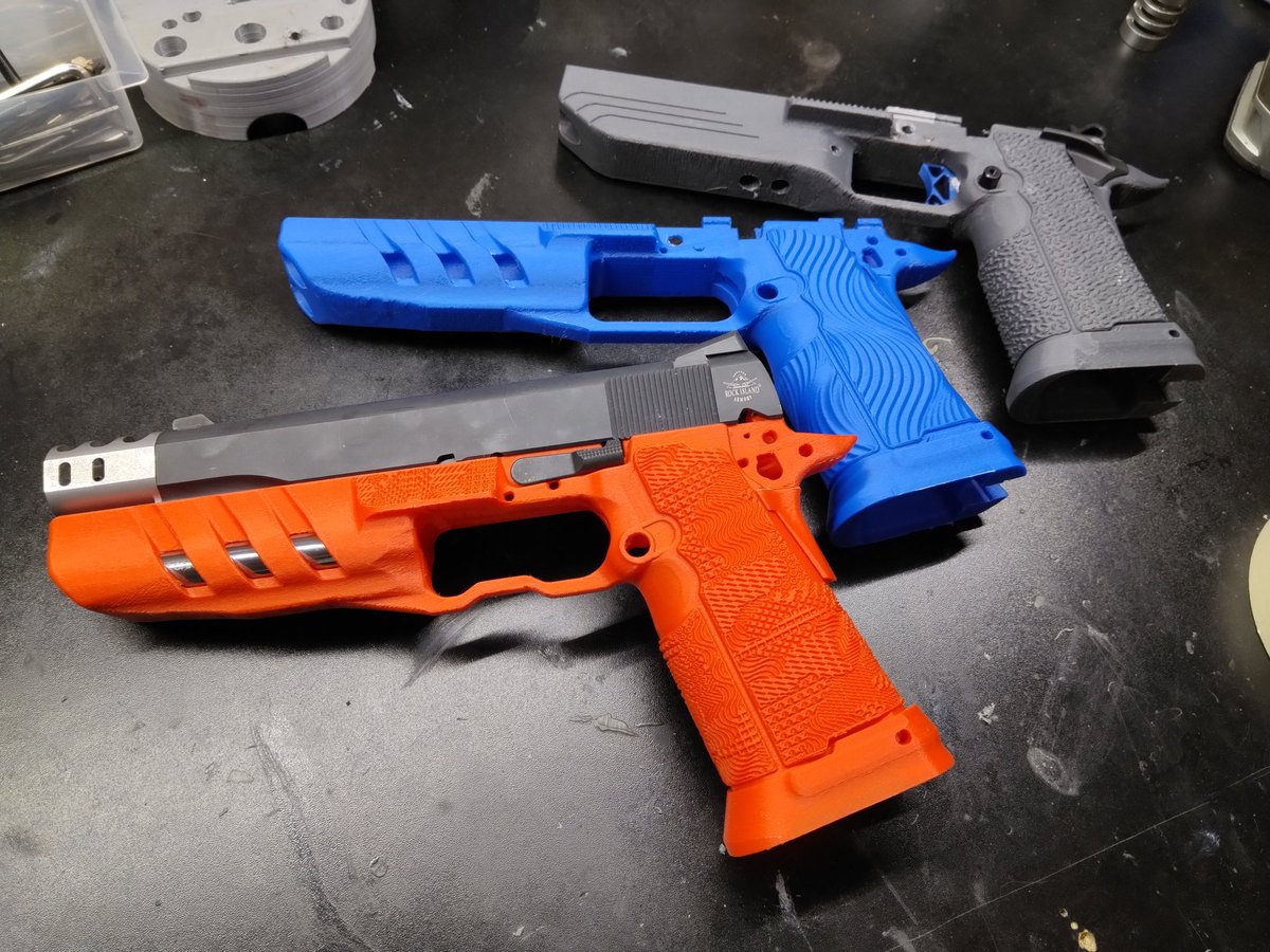 MostlyPeacefulMachineShop tweet media