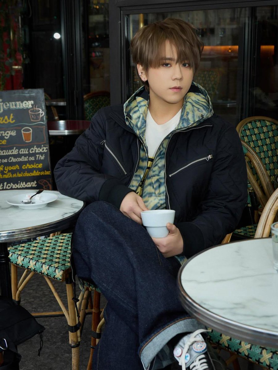 Kenzo's Friend of the house #KeungTo from Hong Kong boy group #MIRROR 😍 this guy is a lovely, intelligent and talented artist from Hong Kong❤️please stay tuned for more updates!🫶🏻 
#keungto 
#kenzo 
#kenzonigo 
#kenzofw26
