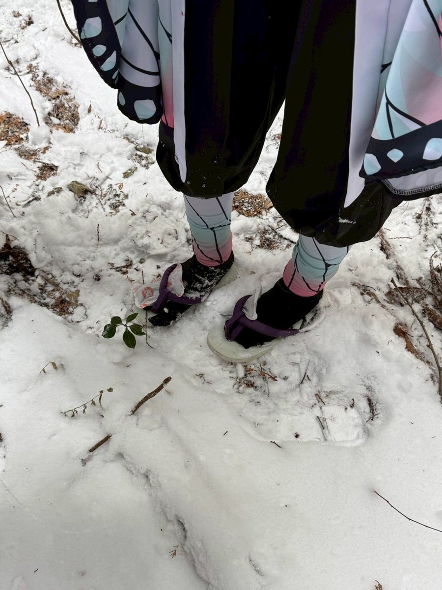 一昨日の🙆‍♀️
2枚目は足にカイロ詰め込まれたの図
優しさ溢れとる